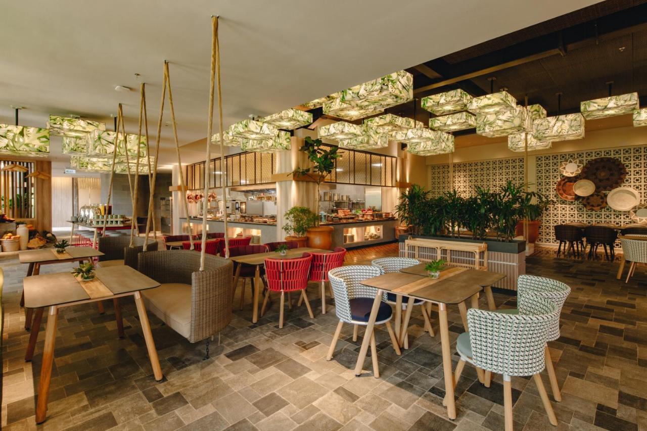 植物保护区酒店 普卡 外观 照片 The interior of the restaurant